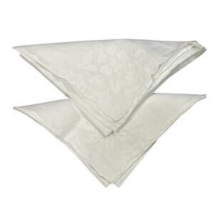 Lot of 2 Embroidered Cloth Napkins Linen Rustic Wedding Table Setting Décor